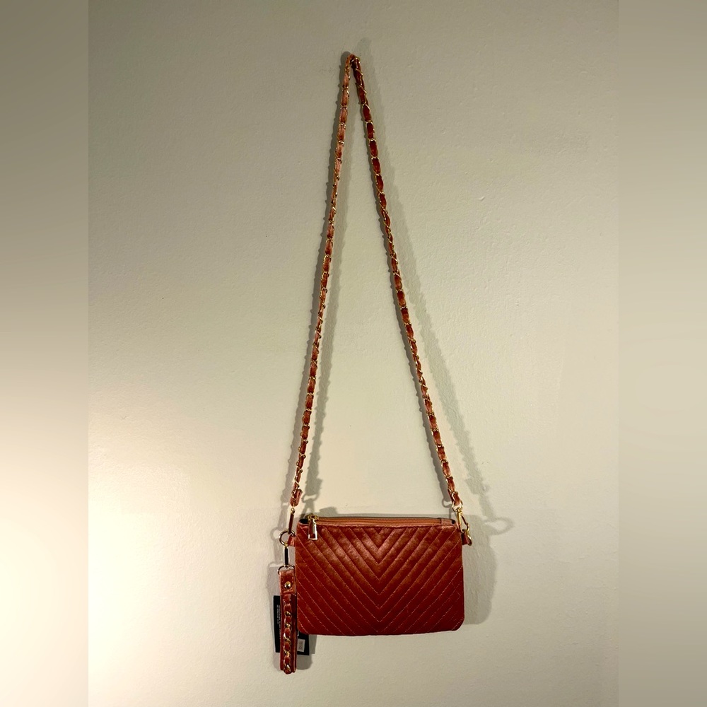 Velvet Chevron Crossbody bag. Color Rose. NWT. NEVER WORN! Super cute!!